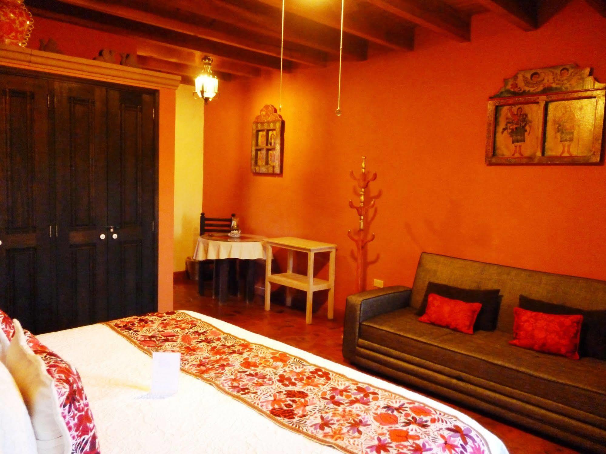 Casa Colibri Hotel
